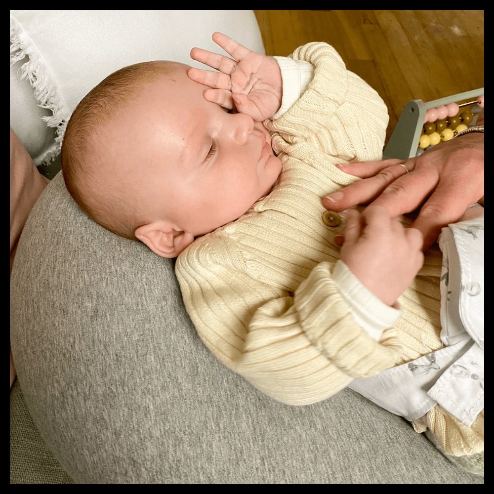 Coussin d'allaitement et de grossesse Multirelax Candide gris lapin