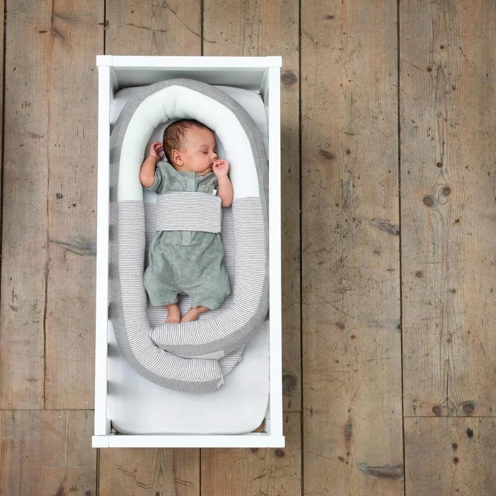 Cocoon nid bébé classic grey Doomoo
