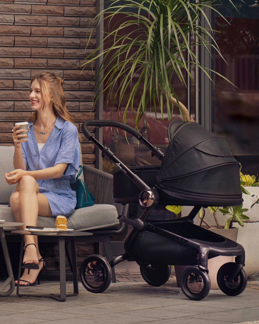 Poussette Nacelle 2en1 Creo Black Mima