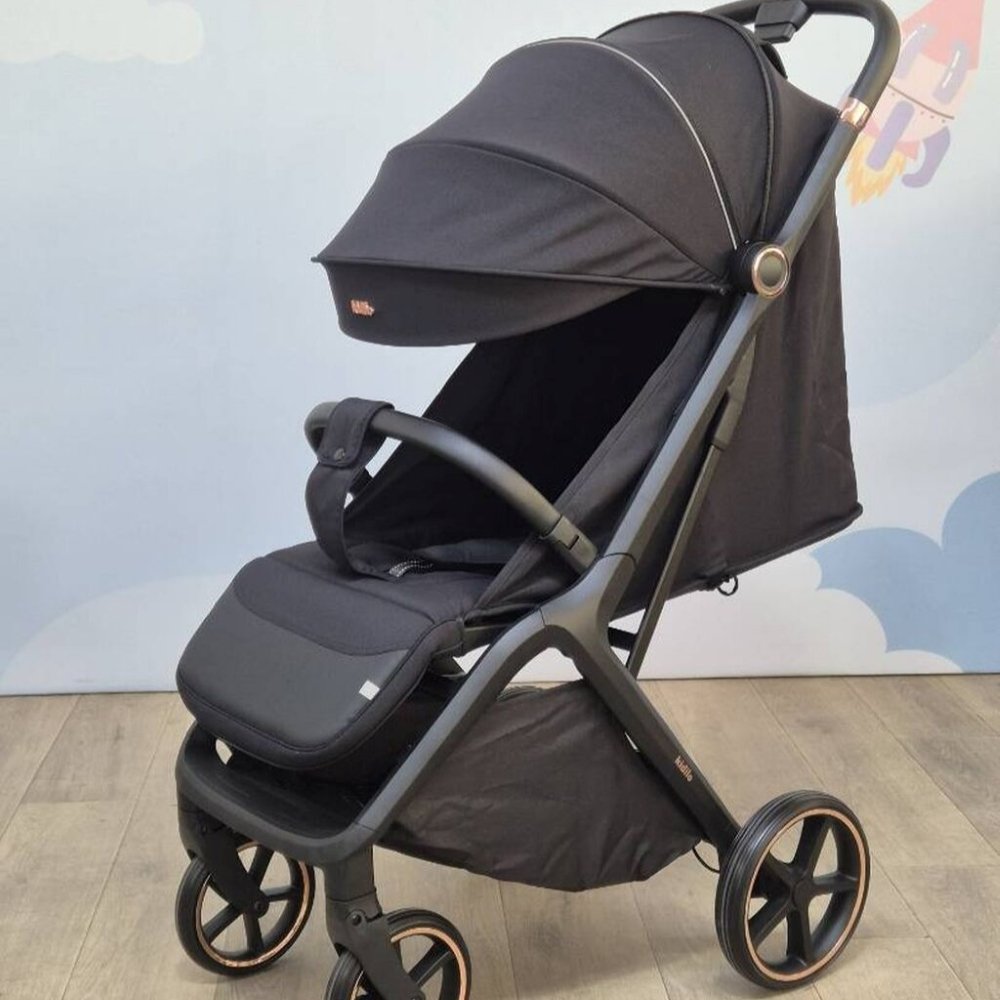 Poussette compacte noir C5 Kidilo