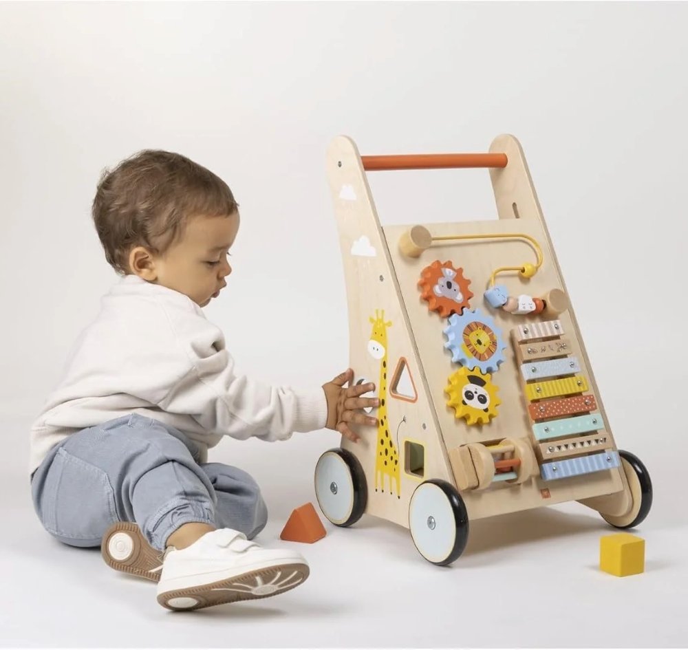 trotteur-en-bois-jungle-eurekakids Trotteur d'activités jungle en bois Eurekakids