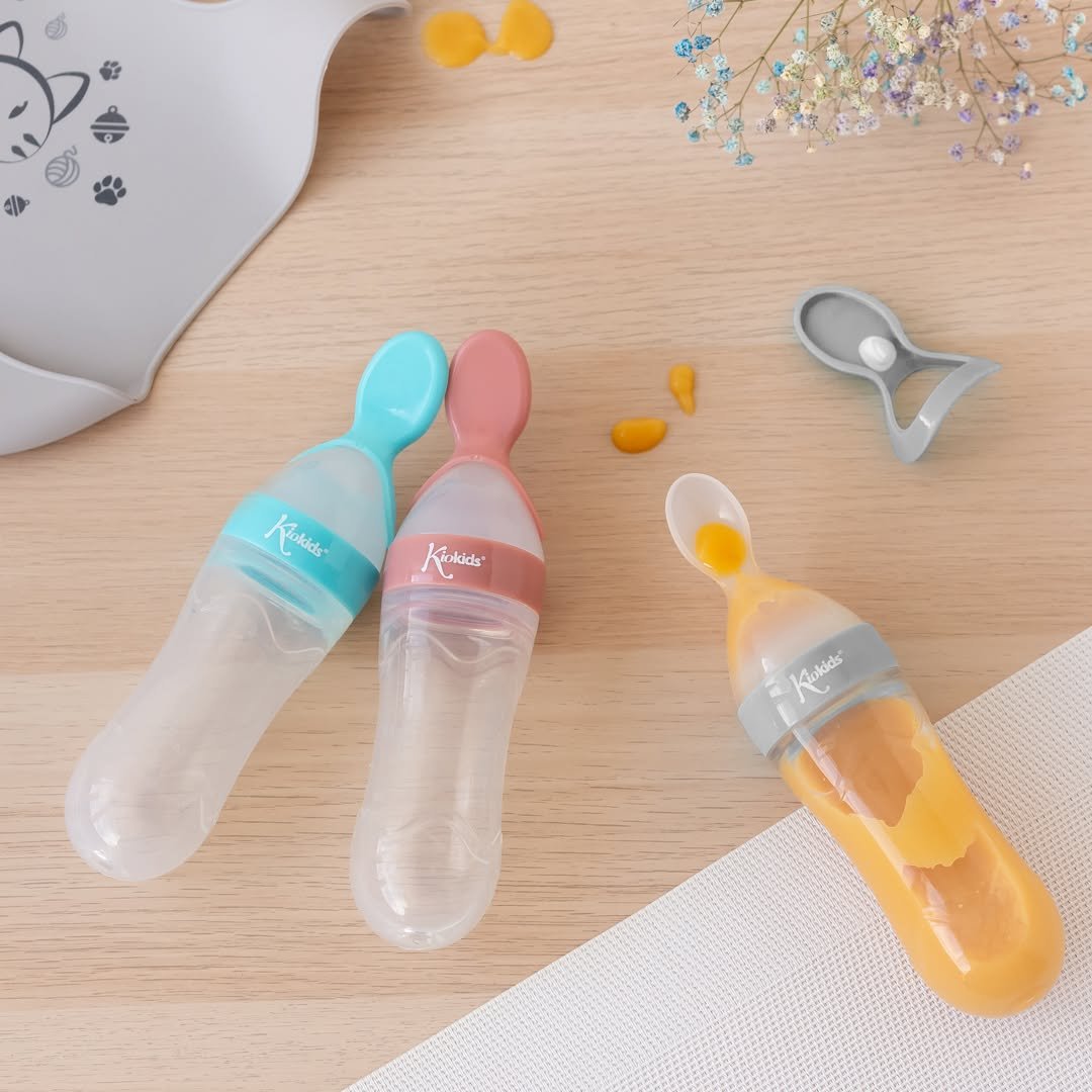 Biberon avec cuillère bleu Kiokids