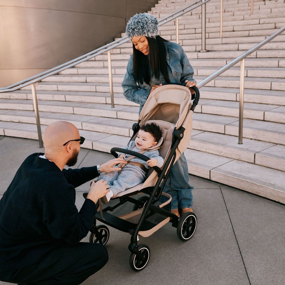 Duo Beezy 4 Magic Black + Cloud T Sepia Black Cybex